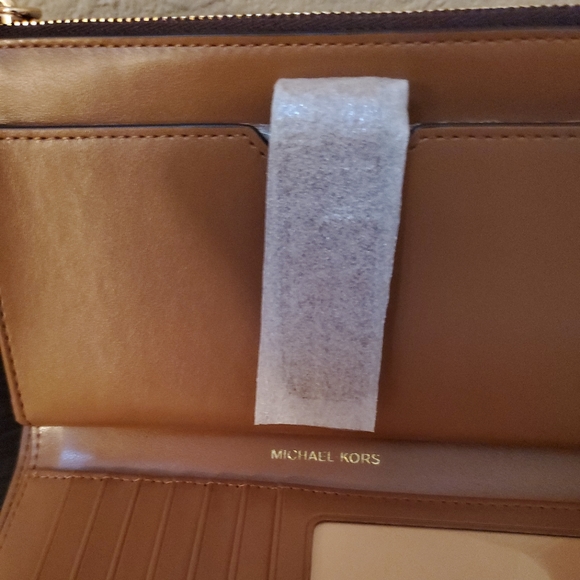 Michael kors Jet Set Medium Double Zip Wallet - Picture 10 of 12